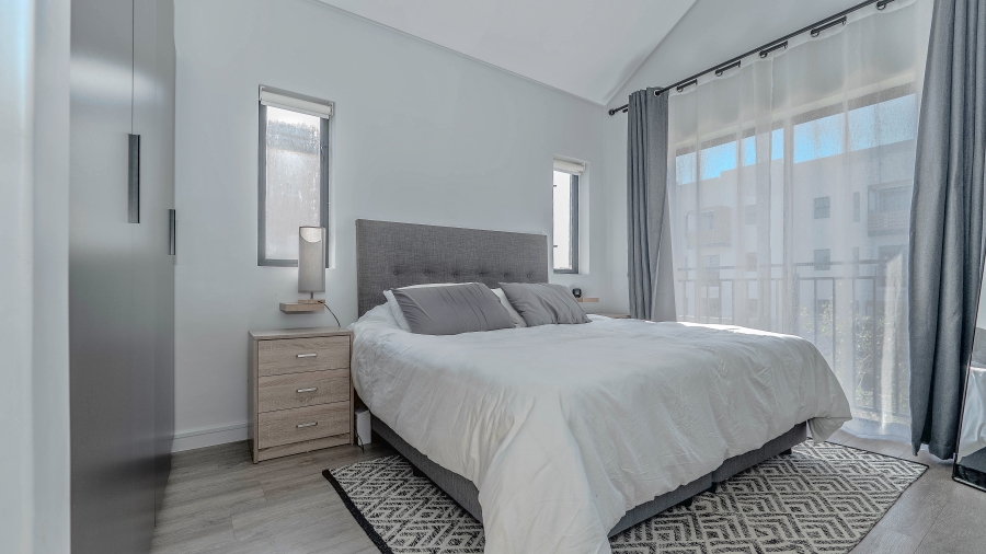 2 Bedroom Property for Sale in Newinbosch Western Cape